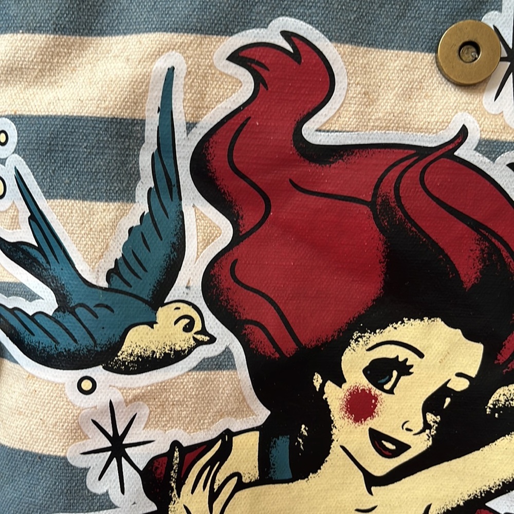 ✨Reduced DISNEY The Little Mermaid backpack - Ariel drawstring, pockets on sides - Picture 4 of 11